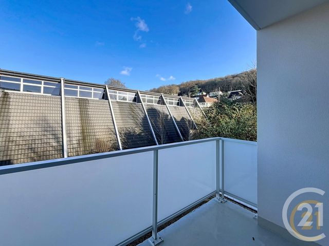 Appartement T2 &agrave; louer - 2 pi&egrave;ces - 45,17 m2 - Deville Les Rouen - 76 - HAUTE-NORMANDIE