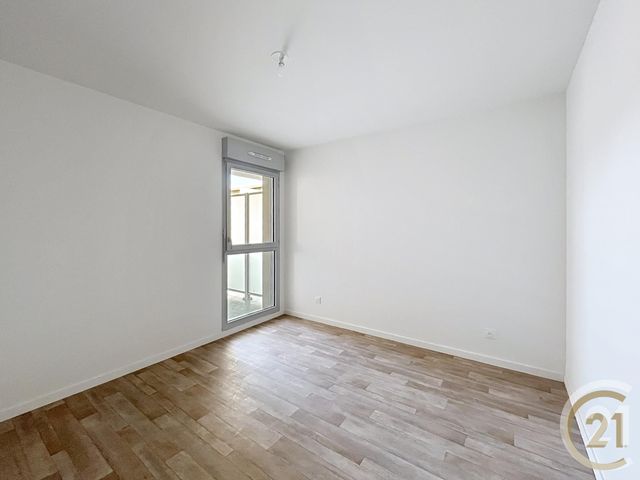 Appartement &agrave; louer - 2 pi&egrave;ces - 41,72 m2 - Deville Les Rouen - 76 - HAUTE-NORMANDIE