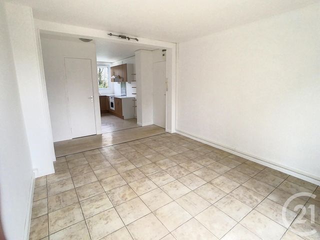 Appartement F3 &agrave; louer - 3 pi&egrave;ces - 53,67 m2 - Rouen - 76 - HAUTE-NORMANDIE