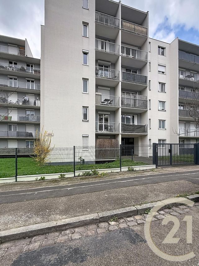Appartement &agrave; vendre - 3 pi&egrave;ces - 59,94 m2 - Deville Les Rouen - 76 - HAUTE-NORMANDIE