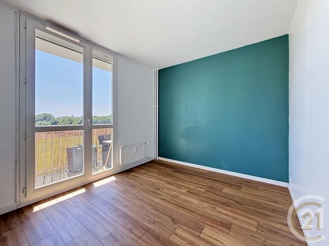 Appartement F4 &agrave; vendre - 4 pi&egrave;ces - 81,14 m2 - Deville Les Rouen - 76 - HAUTE-NORMANDIE