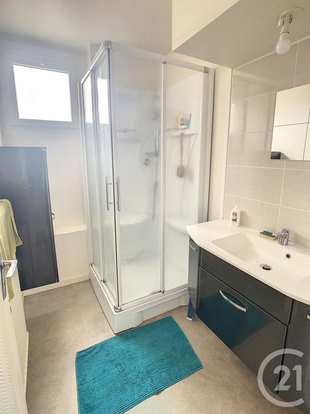 Appartement Duplex &agrave; louer - 3 pi&egrave;ces - 70,16 m2 - Deville Les Rouen - 76 - HAUTE-NORMANDIE