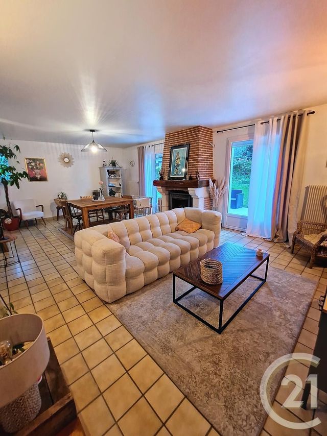 Maison &agrave; louer - 6 pi&egrave;ces - 120,08 m2 - Notre Dame De Bondeville - 76 - HAUTE-NORMANDIE