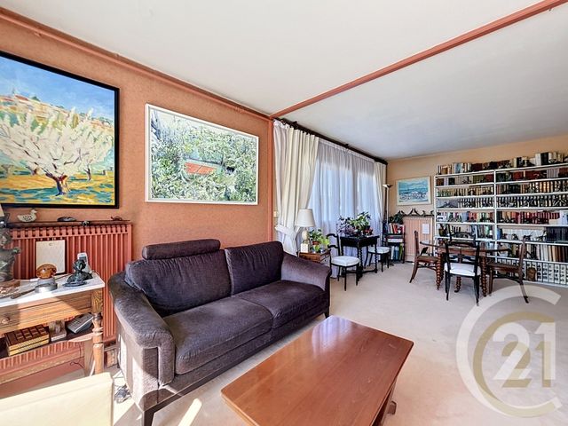 Appartement F5 &agrave; vendre - 5 pi&egrave;ces - 92,54 m2 - Deville Les Rouen - 76 - HAUTE-NORMANDIE