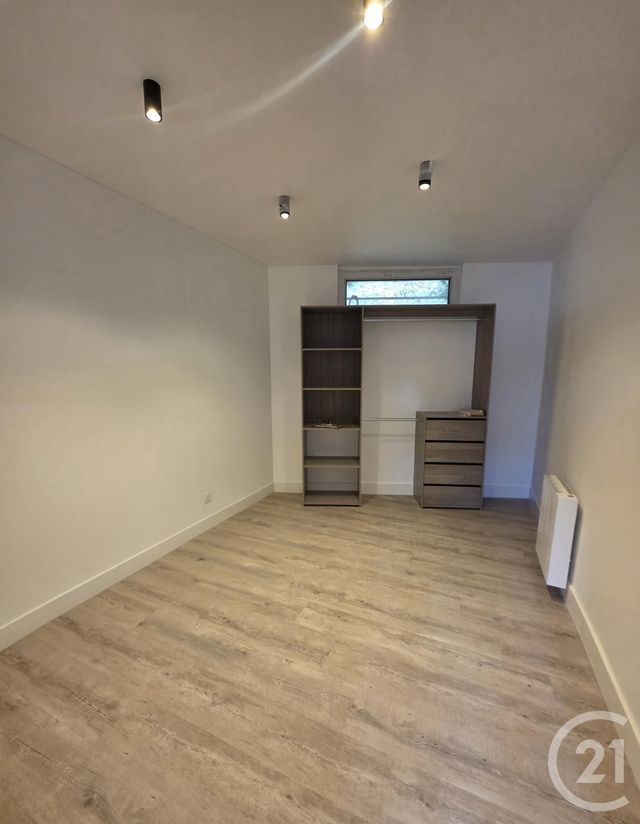 Appartement &agrave; louer - 2 pi&egrave;ces - 34,34 m2 - Malaunay - 76 - HAUTE-NORMANDIE