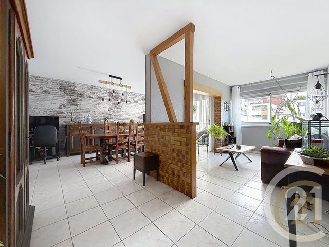 Appartement F4 &agrave; vendre - 4 pi&egrave;ces - 75,70 m2 - Deville Les Rouen - 76 - HAUTE-NORMANDIE