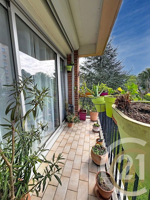 Appartement F4 &agrave; vendre - 4 pi&egrave;ces - 75,70 m2 - Deville Les Rouen - 76 - HAUTE-NORMANDIE