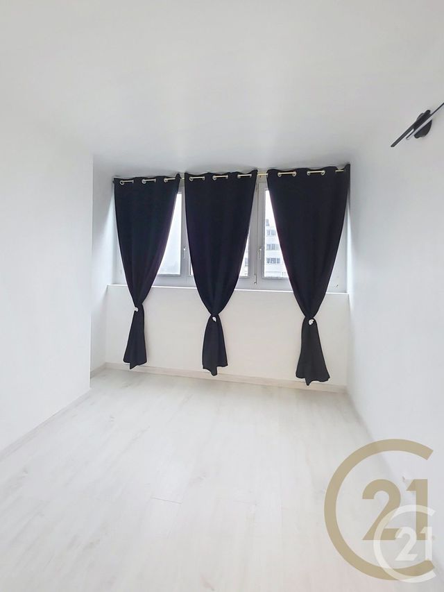 Appartement F4 &agrave; louer - 4 pi&egrave;ces - 80,56 m2 - Mont St Aignan - 76 - HAUTE-NORMANDIE