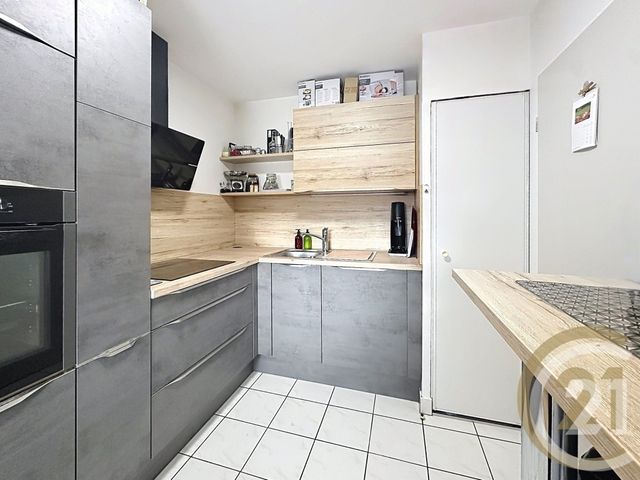 Appartement F3 &agrave; vendre - 3 pi&egrave;ces - 61,87 m2 - Le Petit Quevilly - 76 - HAUTE-NORMANDIE