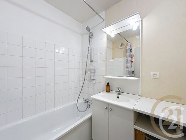 Appartement F3 &agrave; vendre - 3 pi&egrave;ces - 61,87 m2 - Le Petit Quevilly - 76 - HAUTE-NORMANDIE