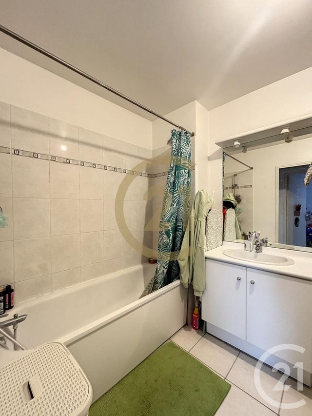 Appartement F4 &agrave; louer - 4 pi&egrave;ces - 88,51 m2 - Rouen - 76 - HAUTE-NORMANDIE
