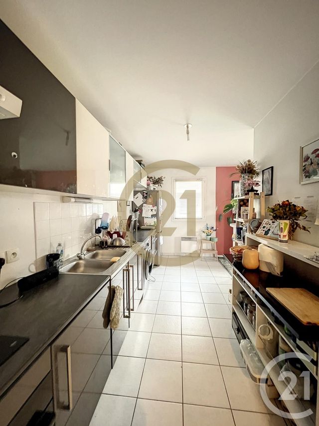 Appartement F4 &agrave; louer - 4 pi&egrave;ces - 88,51 m2 - Rouen - 76 - HAUTE-NORMANDIE