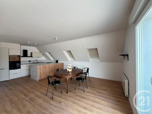 Appartement F4 &agrave; louer - 5 pi&egrave;ces - 115,60 m2 - Notre Dame De Bondeville - 76 - HAUTE-NORMANDIE