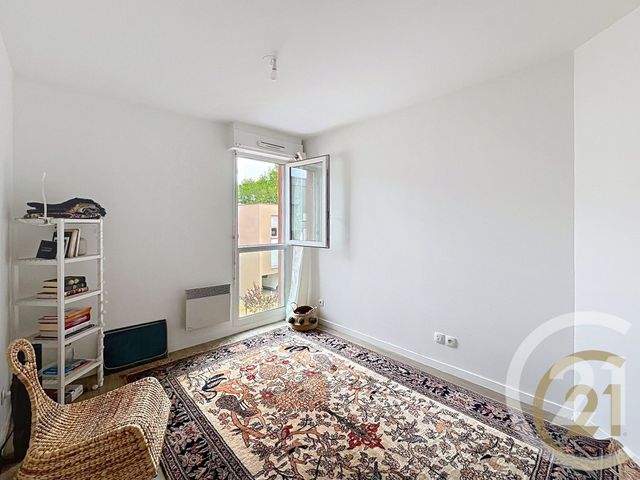 Appartement F3 &agrave; louer - 5 pi&egrave;ces - 86 m2 - Deville Les Rouen - 76 - HAUTE-NORMANDIE