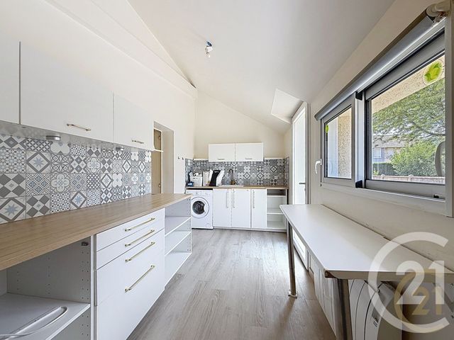Maison &agrave; vendre - 4 pi&egrave;ces - 80 m2 - Deville Les Rouen - 76 - HAUTE-NORMANDIE