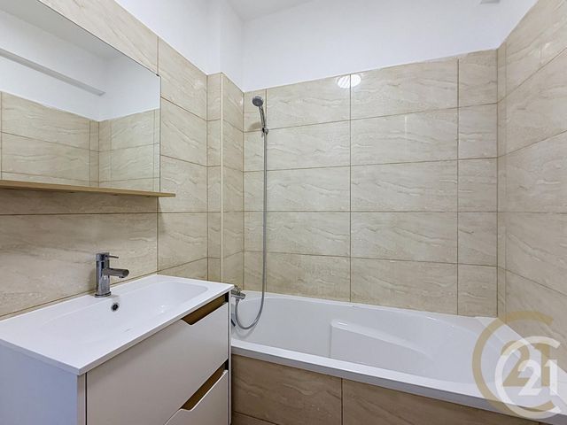 Immeuble &agrave; vendre - 110 m2 - Malaunay - 76 - HAUTE-NORMANDIE