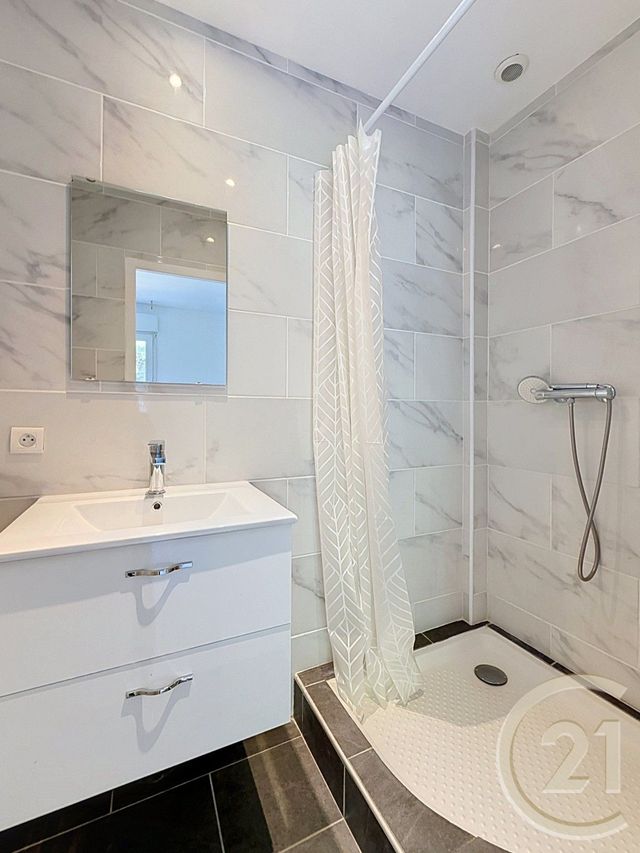 Maison &agrave; vendre - 5 pi&egrave;ces - 116,70 m2 - Deville Les Rouen - 76 - HAUTE-NORMANDIE