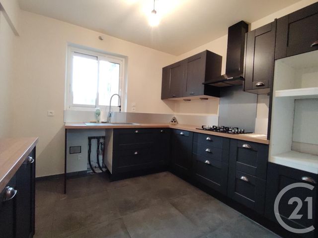 Maison à vendre - 7 pièces - 125 m2 - Outarville - 45 - CENTRE