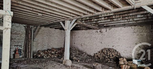 Maison à vendre - 1 pièce - 150 m2 - Puiseaux - 45 - CENTRE