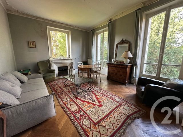 Maison à vendre - 8 pièces - 262 m2 - Boynes - 45 - CENTRE