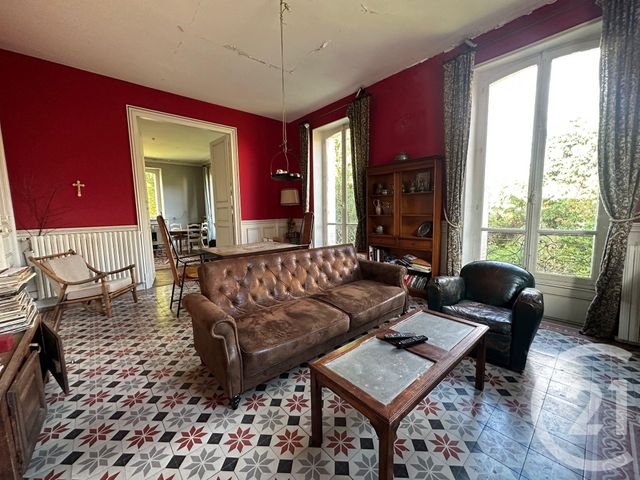 Maison à vendre - 8 pièces - 262 m2 - Boynes - 45 - CENTRE