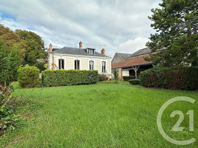 Maison à vendre - 8 pièces - 262 m2 - Boynes - 45 - CENTRE