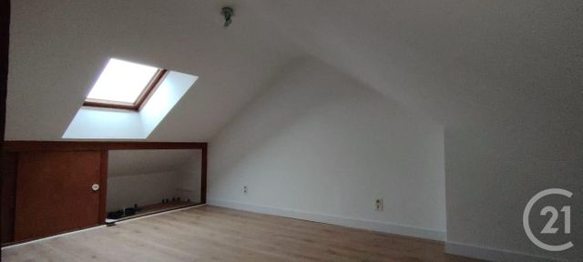 Appartement Duplex à vendre - 2 pièces - 40 m2 - Pithiviers - 45 - CENTRE