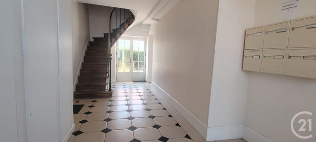 Appartement F2 &agrave; vendre - 2 pi&egrave;ces - 53,54 m2 - Pithiviers - 45 - CENTRE