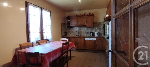 Maison &agrave; vendre - 6 pi&egrave;ces - 152 m2 - Yevre La Ville - 45 - CENTRE