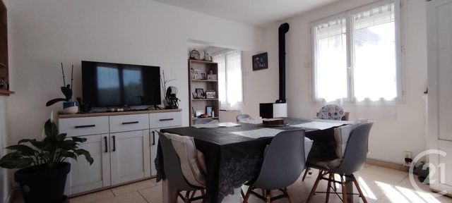 Maison &agrave; vendre - 3 pi&egrave;ces - 67,65 m2 - Vrigny - 45 - CENTRE