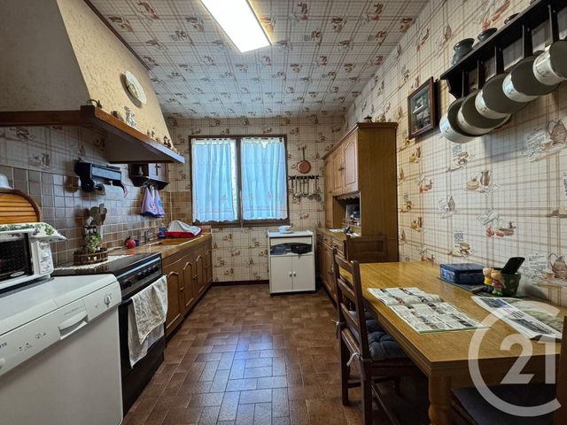 Maison &agrave; vendre - 4 pi&egrave;ces - 68,50 m2 - Yevre La Ville - 45 - CENTRE