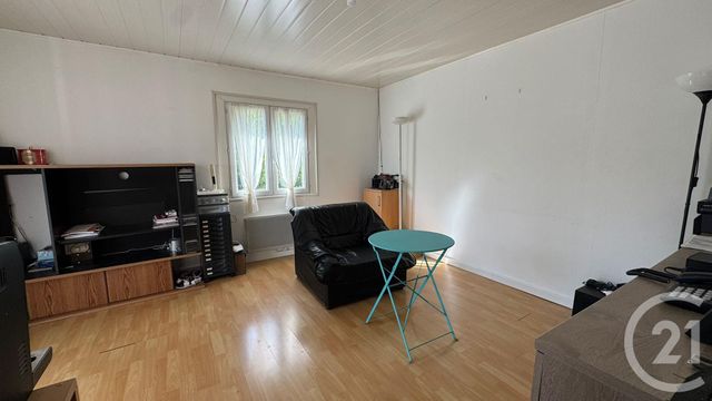 Maison &agrave; vendre - 3 pi&egrave;ces - 42,50 m2 - Puiseaux - 45 - CENTRE