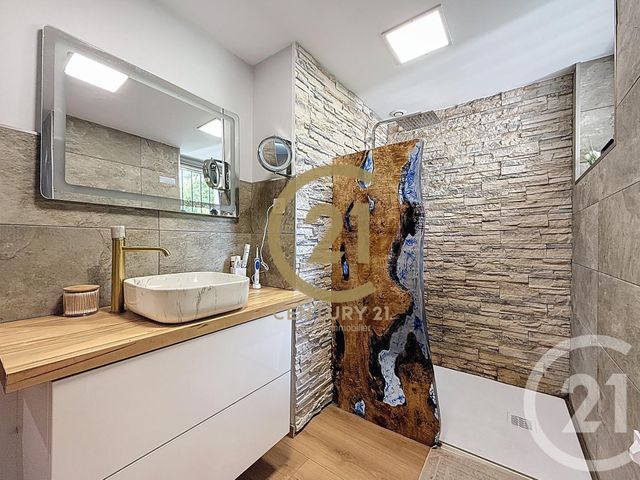 Appartement T3 à vendre - 3 pièces - 54,56 m2 - Orlienas - 69 - RHONE-ALPES