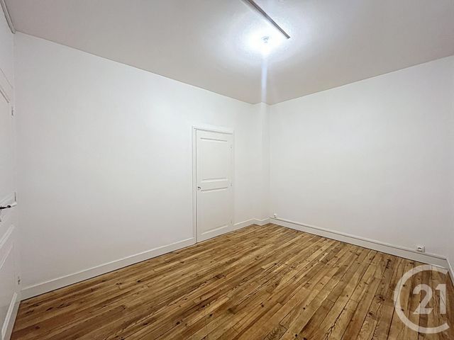 Appartement T2 à louer - 2 pièces - 44 m2 - Soucieu En Jarrest - 69 - RHONE-ALPES