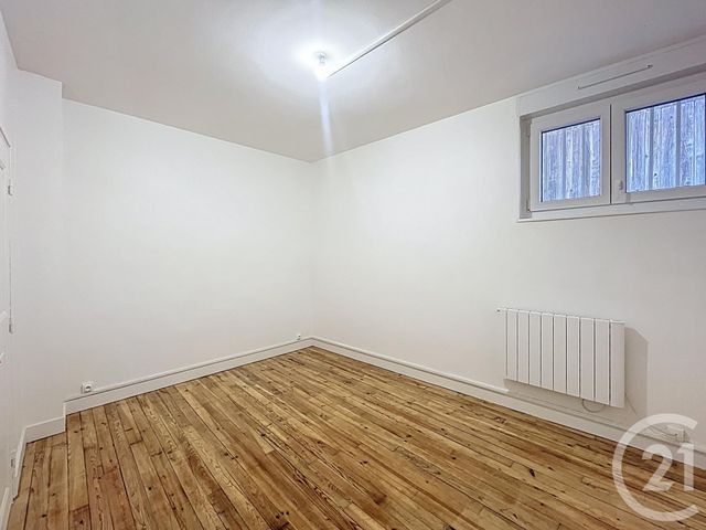 Appartement T2 à louer - 2 pièces - 44 m2 - Soucieu En Jarrest - 69 - RHONE-ALPES