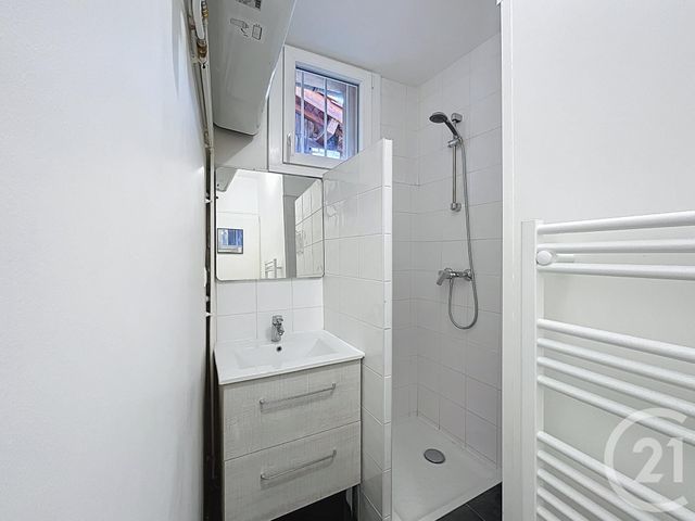 Appartement T2 à louer - 2 pièces - 44 m2 - Soucieu En Jarrest - 69 - RHONE-ALPES