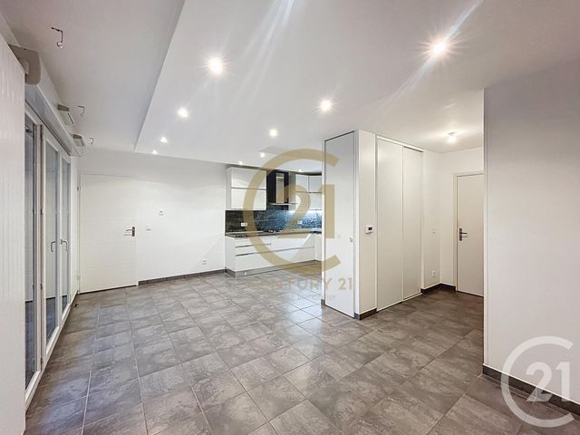 Appartement F3 &agrave; louer - 3 pi&egrave;ces - 62 m2 - Venissieux - 69 - RHONE-ALPES