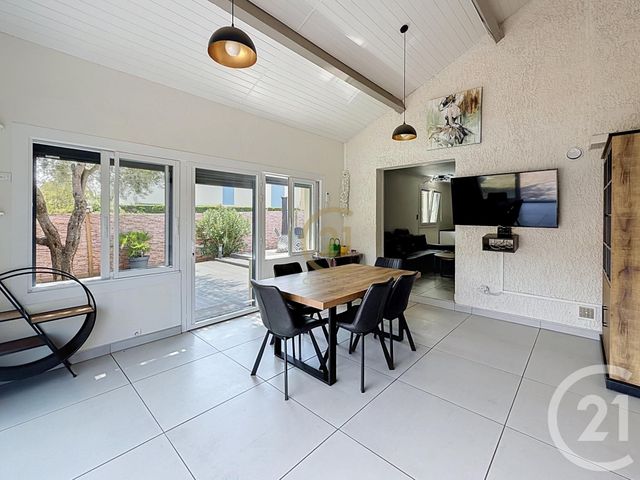 Maison &agrave; louer - 4 pi&egrave;ces - 131 m2 - Brignais - 69 - RHONE-ALPES