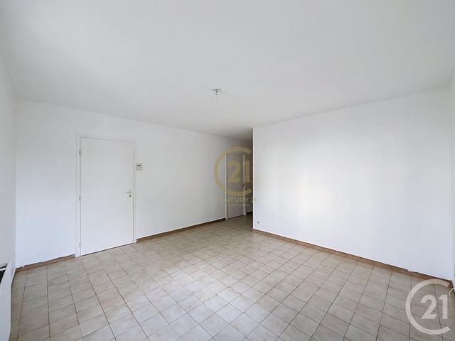 Appartement F1 &agrave; louer - 1 pi&egrave;ce - 33 m2 - Brignais - 69 - RHONE-ALPES