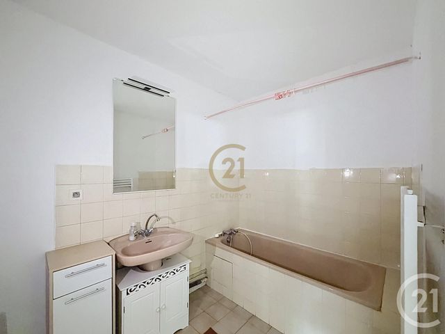 Appartement F1 &agrave; louer - 1 pi&egrave;ce - 33 m2 - Brignais - 69 - RHONE-ALPES