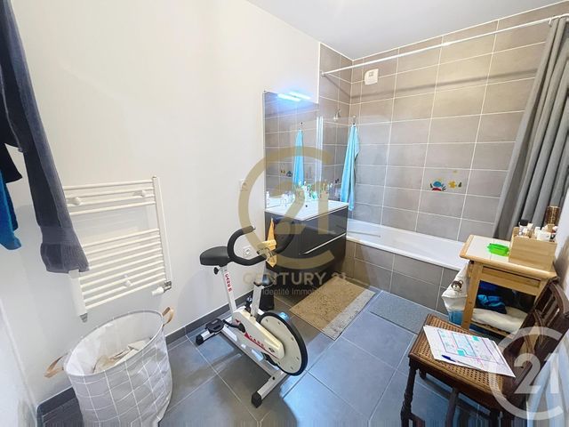 Appartement F3 &agrave; louer - 3 pi&egrave;ces - 67,83 m2 - Brignais - 69 - RHONE-ALPES