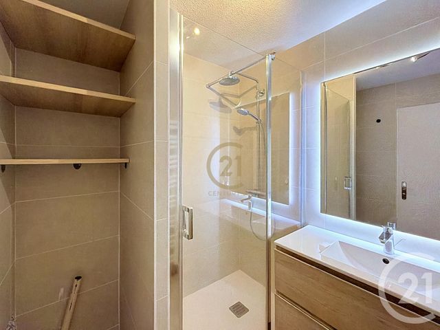 Appartement F3 &agrave; louer - 3 pi&egrave;ces - 75 m2 - Brignais - 69 - RHONE-ALPES