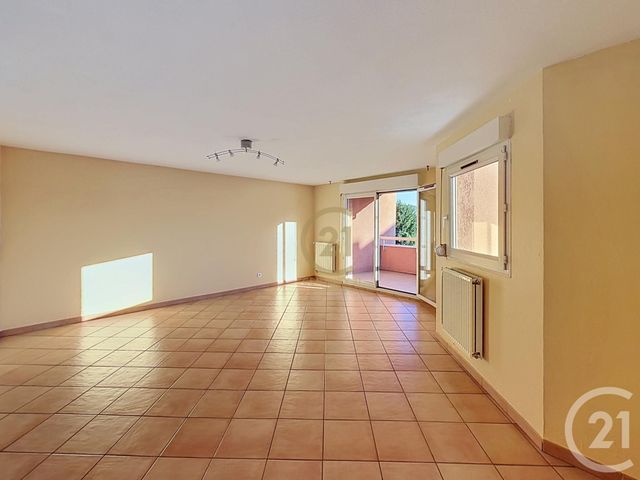 Appartement F3 &agrave; louer - 3 pi&egrave;ces - 75 m2 - Brignais - 69 - RHONE-ALPES