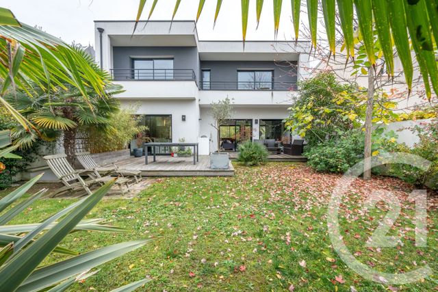 Maison à vendre ST MAUR DES FOSSES