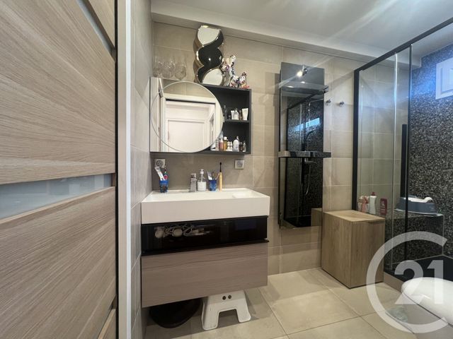 Appartement F4 &agrave; vendre - 4 pi&egrave;ces - 81,84 m2 - La Varenne St Hilaire - 94 - ILE-DE-FRANCE