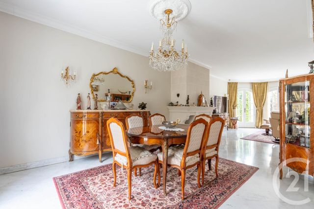 Maison à vendre - 6 pièces - 220,98 m2 - St Maur Des Fosses - 94 - ILE-DE-FRANCE