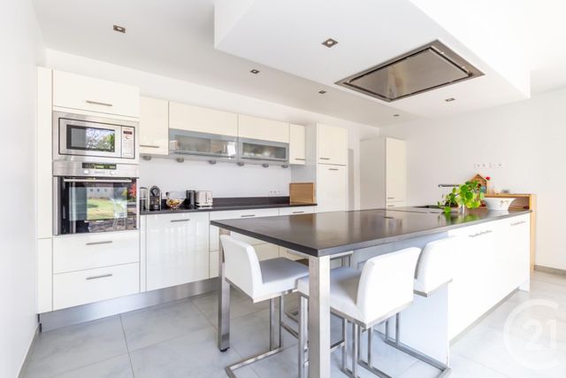 Maison &agrave; vendre - 8 pi&egrave;ces - 204,01 m2 - La Varenne St Hilaire - 94 - ILE-DE-FRANCE