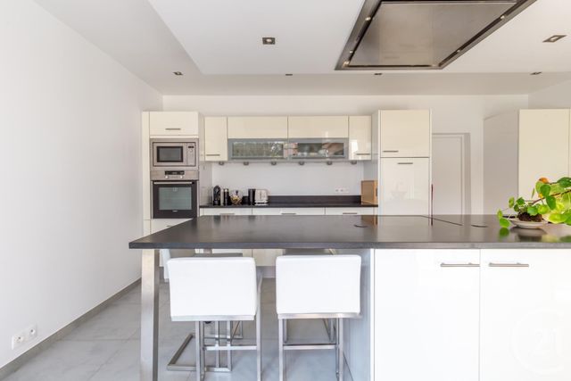 Maison &agrave; vendre - 8 pi&egrave;ces - 204,01 m2 - La Varenne St Hilaire - 94 - ILE-DE-FRANCE