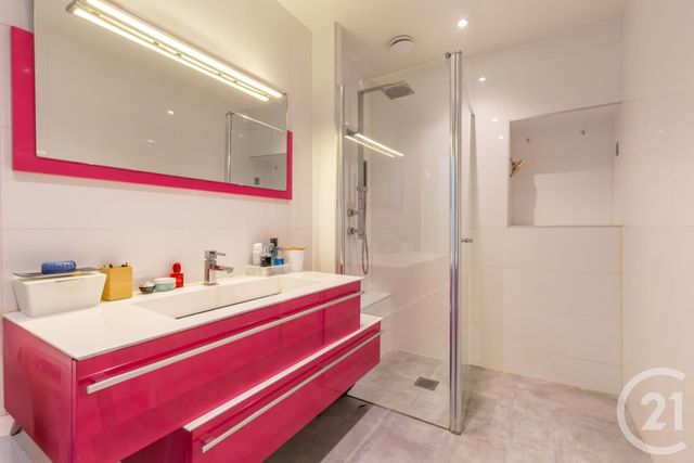 Maison &agrave; vendre - 8 pi&egrave;ces - 204,01 m2 - La Varenne St Hilaire - 94 - ILE-DE-FRANCE