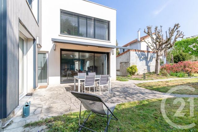 Maison &agrave; vendre - 8 pi&egrave;ces - 204,01 m2 - La Varenne St Hilaire - 94 - ILE-DE-FRANCE